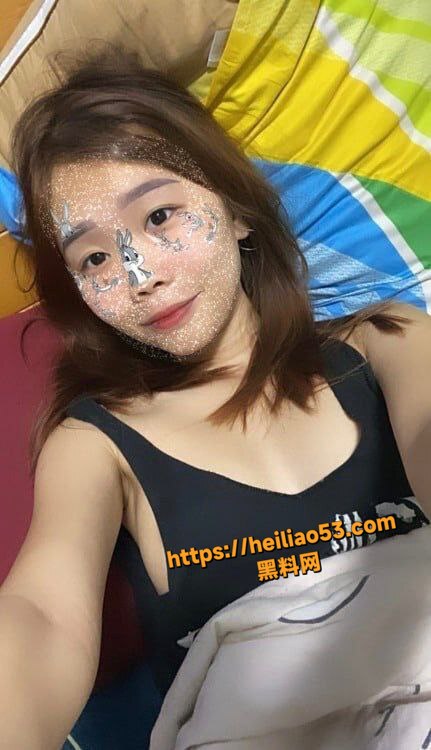 大学生陈依芮不雅视频2
