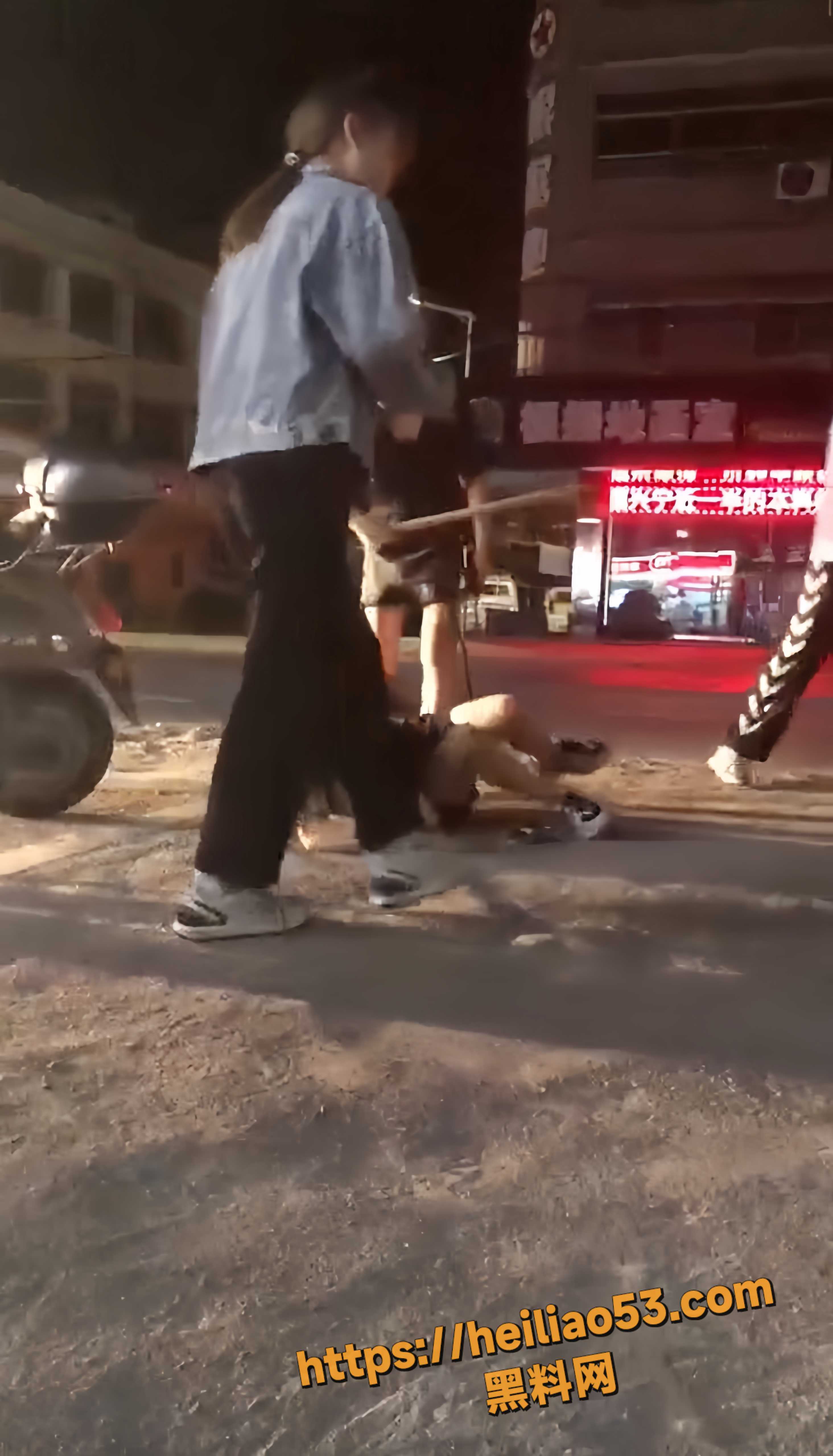 精神小妹霸凌事件3