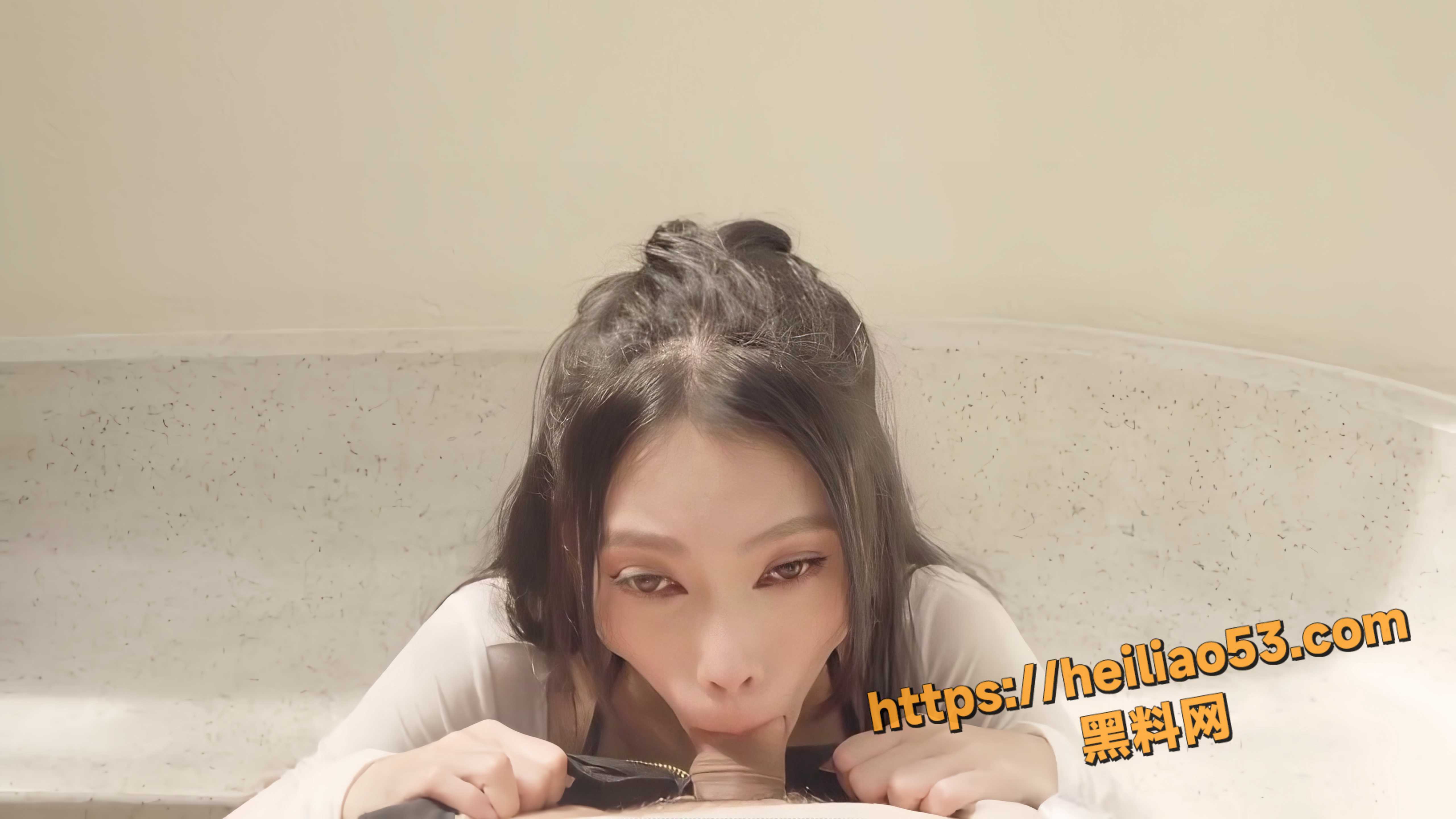 Miuzxc性爱视频2