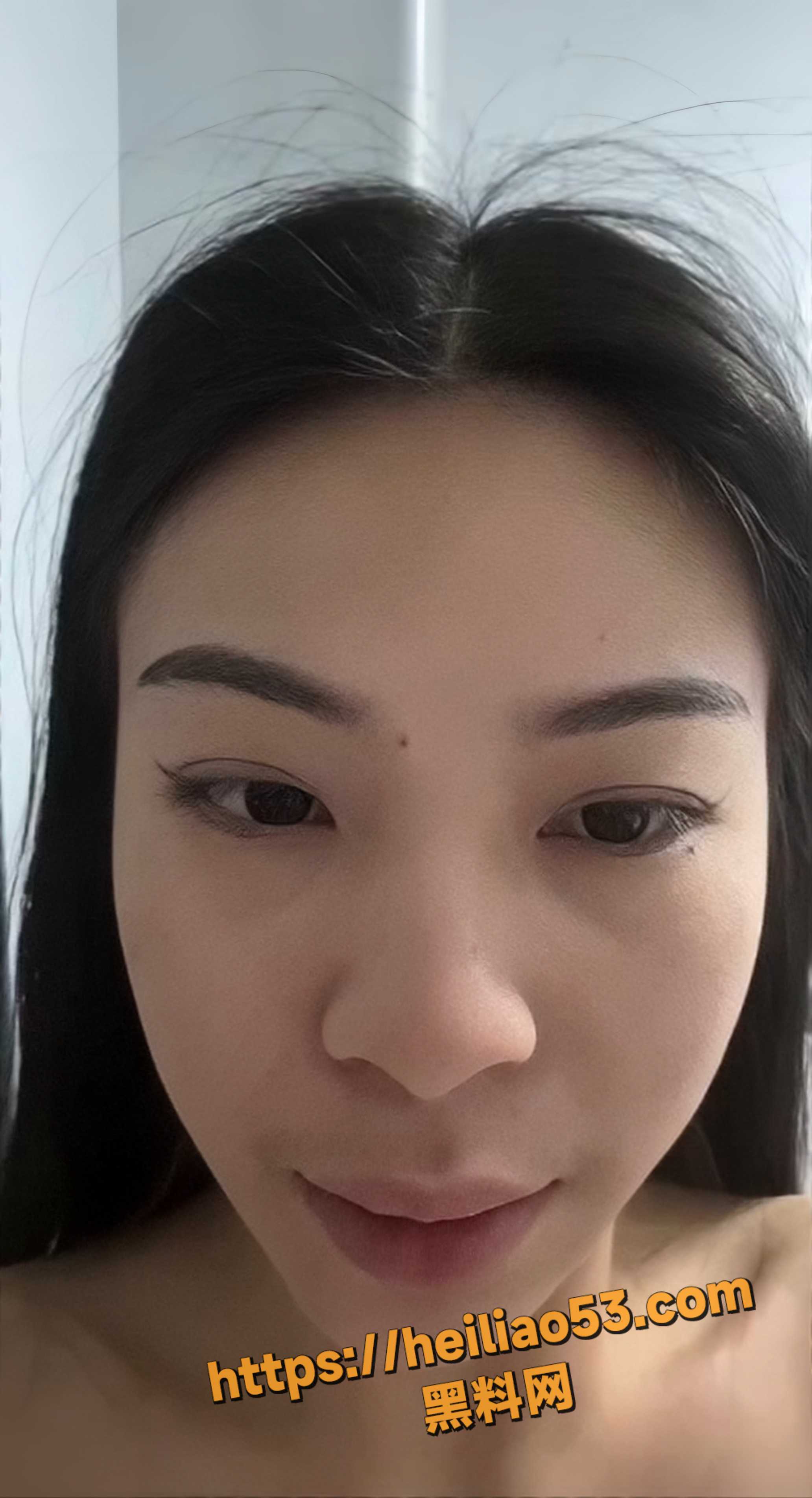 美女翠翠自慰视频2