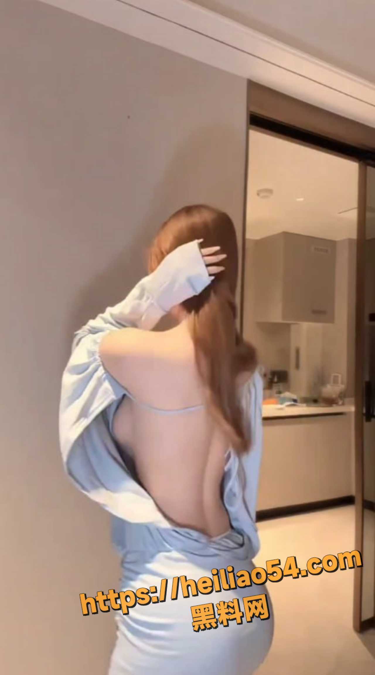 刘季一万钱版游山恋