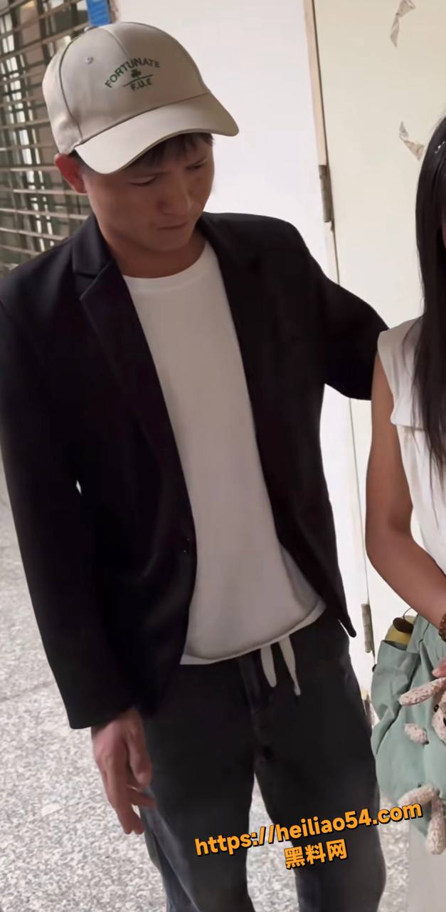 上拉如出轨表妹被妻子曝光32