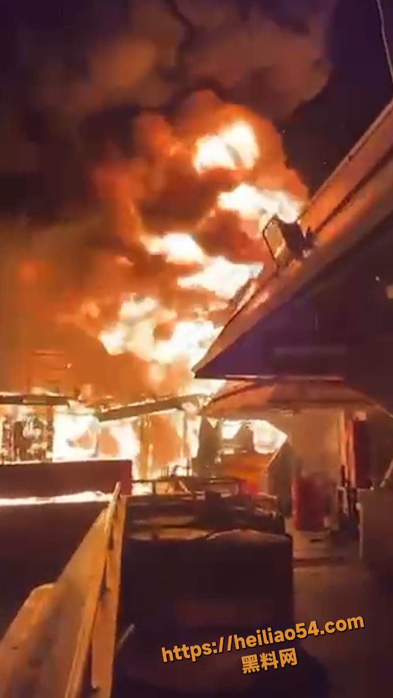 马来西亚船厂失火事件3