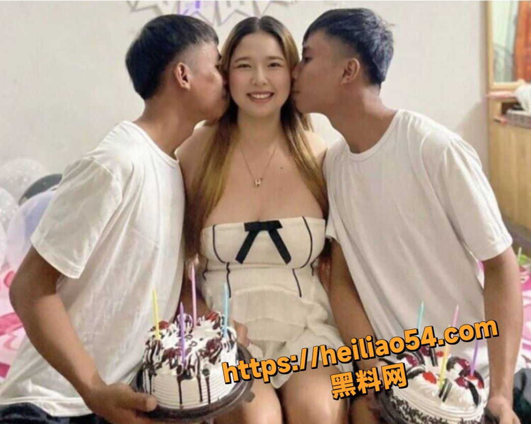 双胞胎共享女友做爱视频2