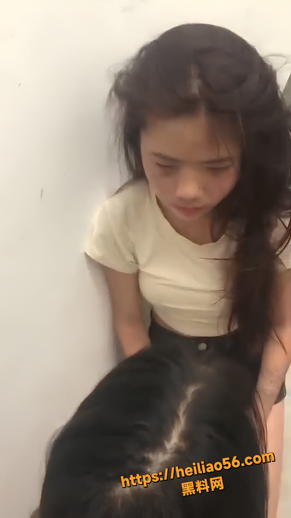 诈骗园区围殴美女现场1