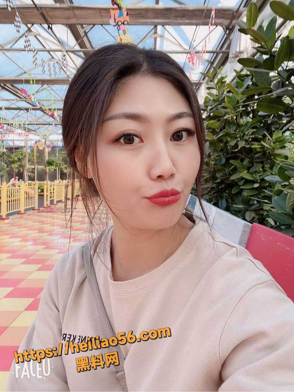 广州刘钰莹性爱视频曝光3
