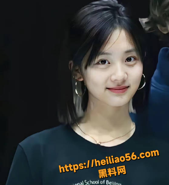 黄磊女儿黄多多图书馆淫乱14