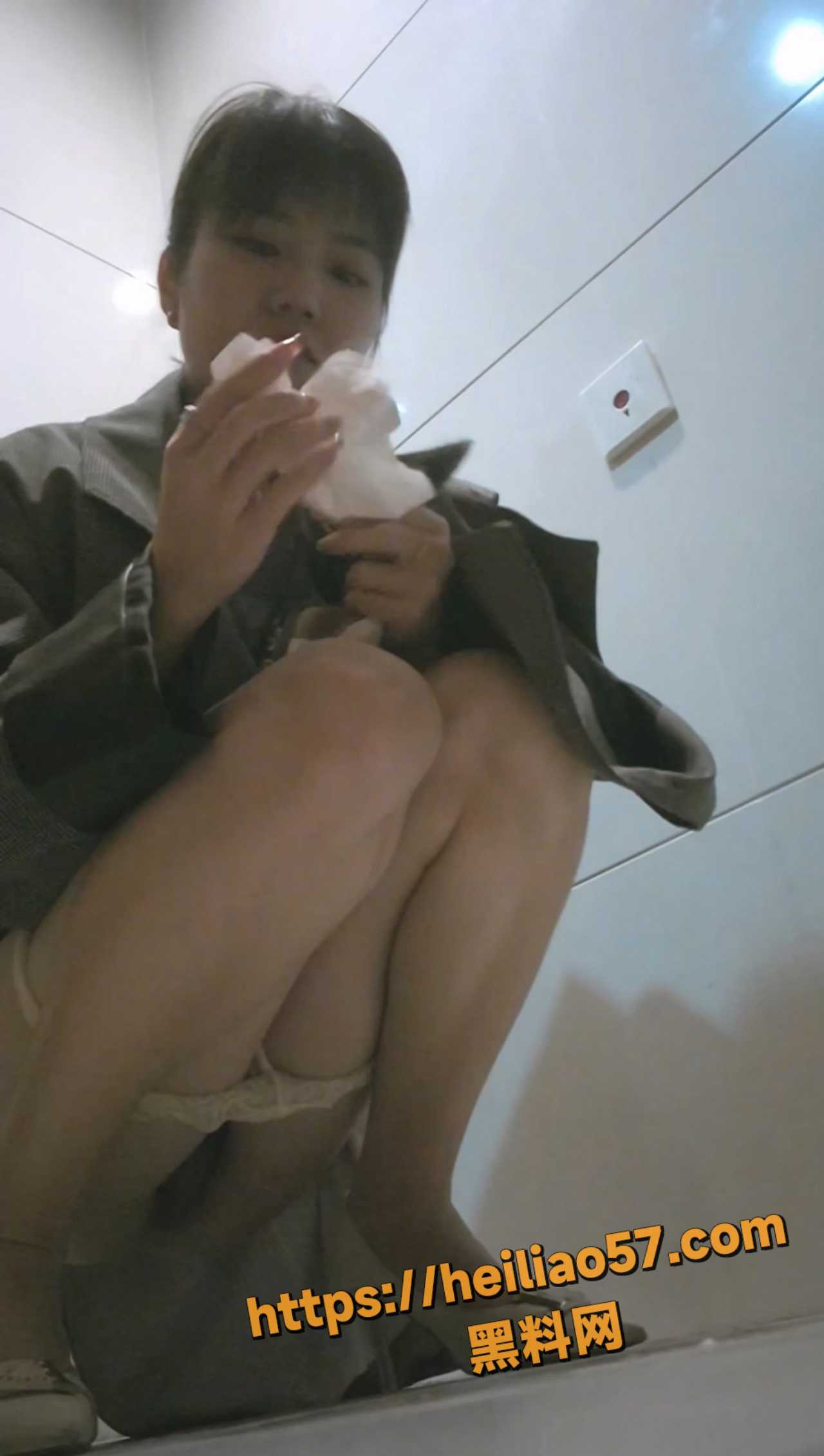 厕拍