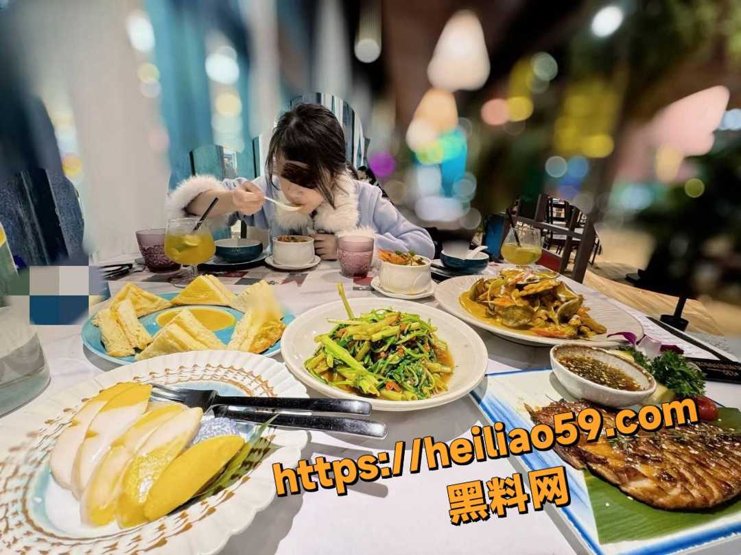 兄妹乱伦做爱视频1