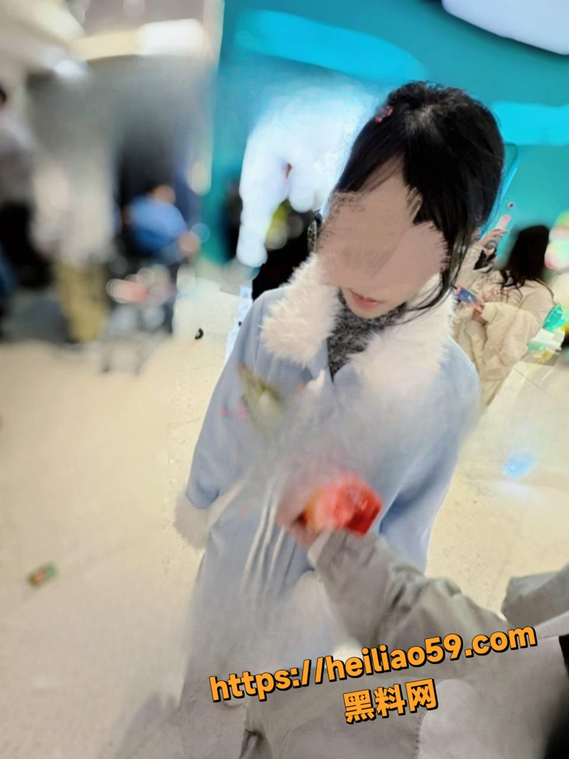 兄妹乱伦做爱视频3