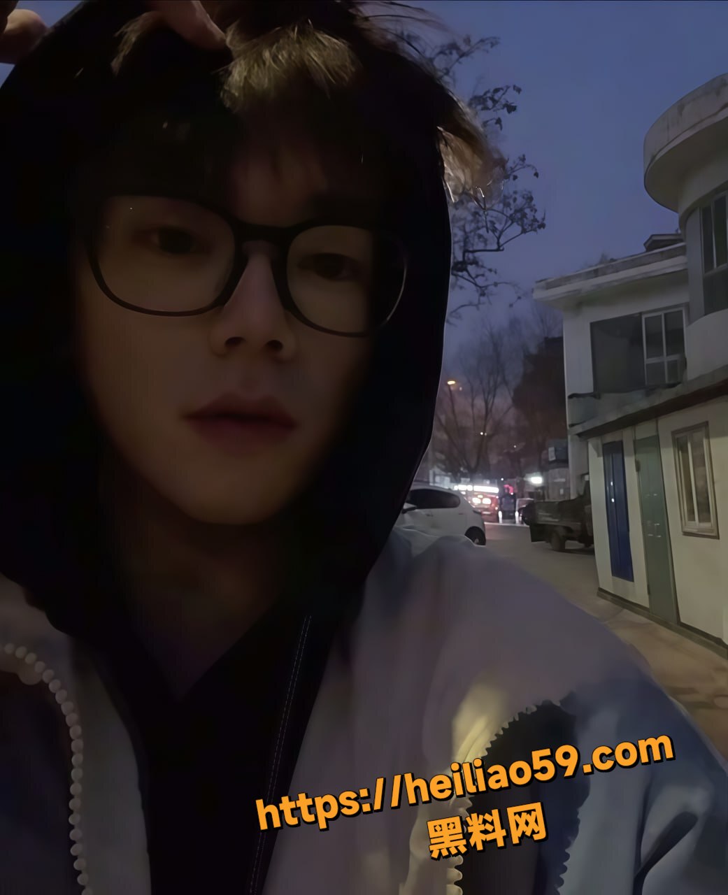 lyc吃雪糕渣男行为全网曝光4
