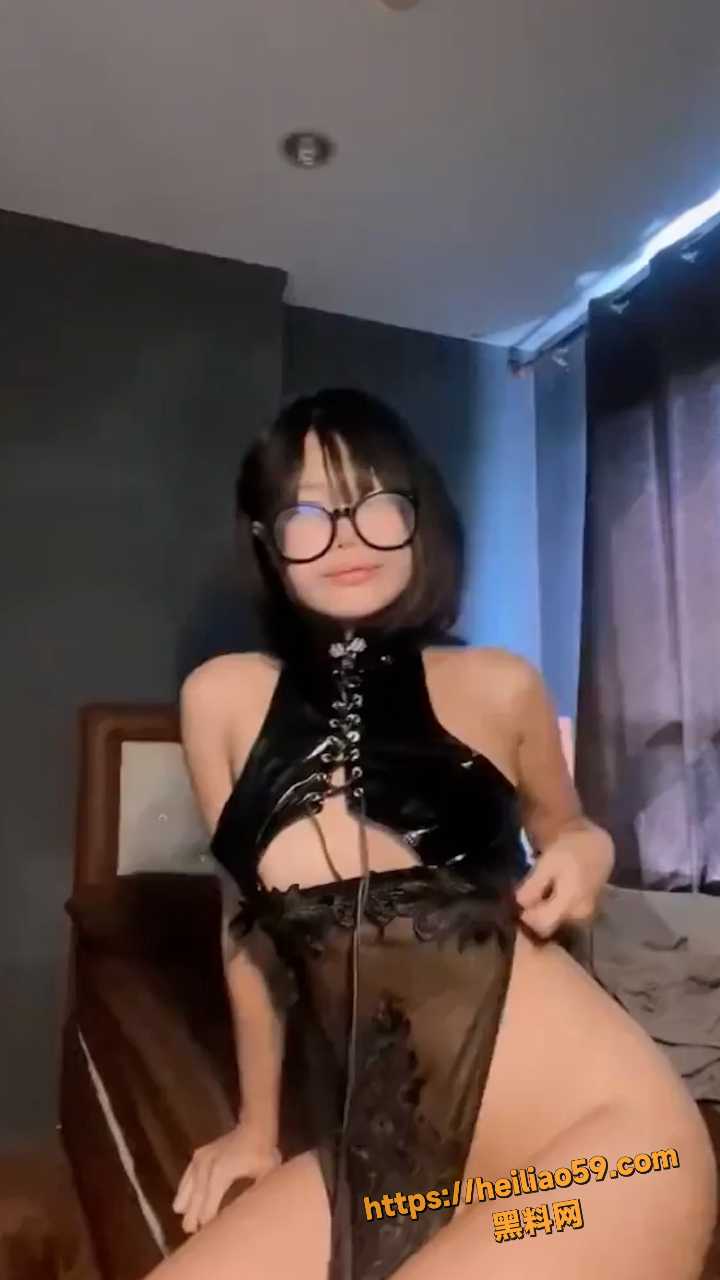 大奶甜妹2
