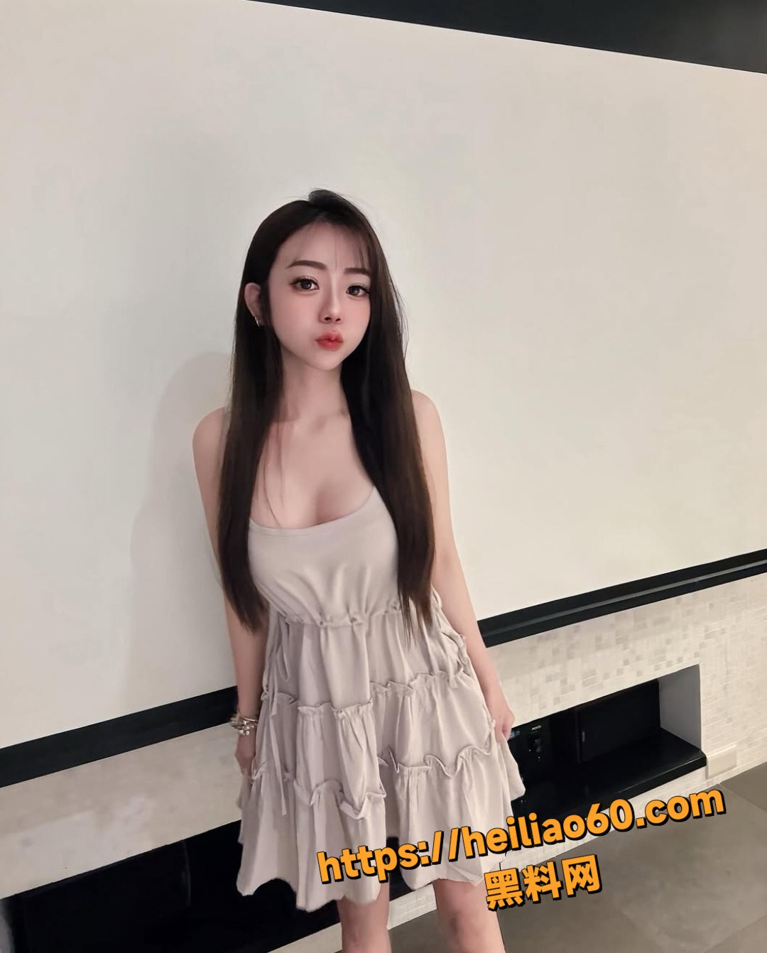 ins网红小冰奶直播自慰10
