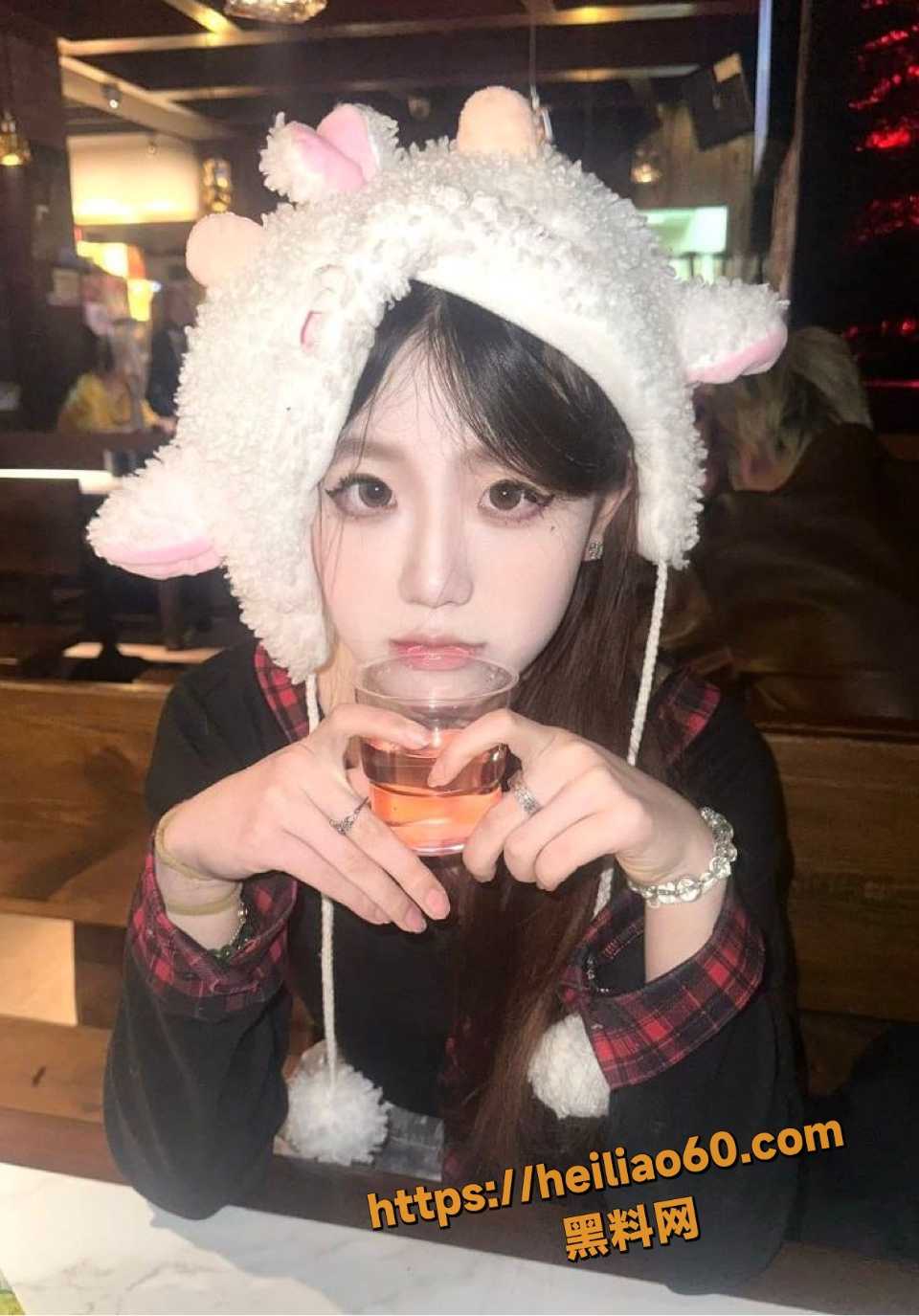 在读女大Misamisa自慰视频2