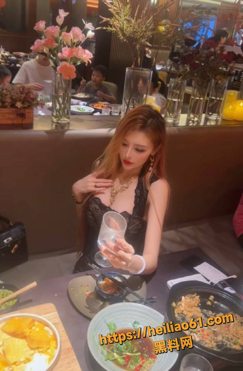 御姐