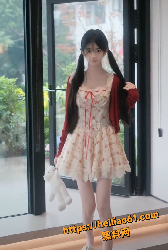 绿小林子AI全裸福利2
