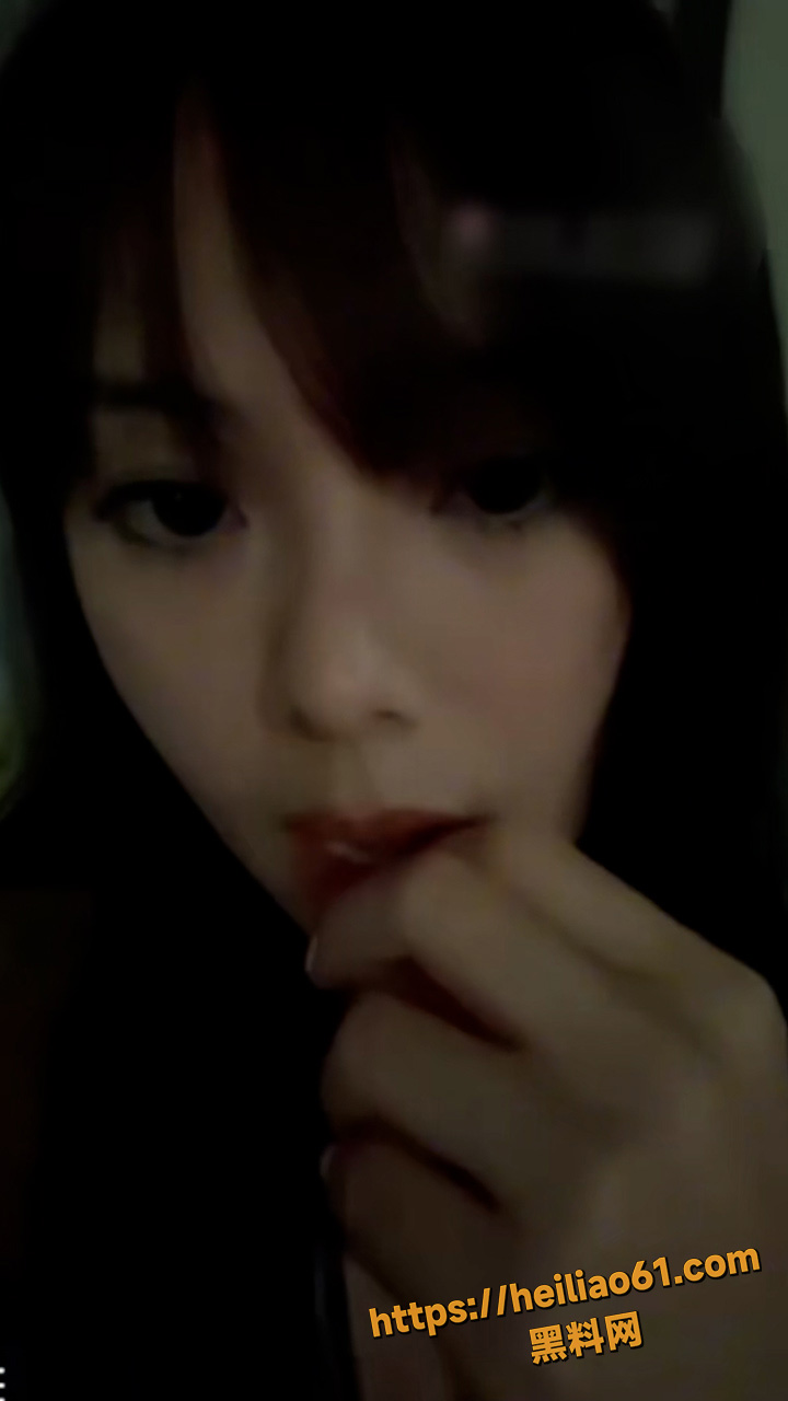 妻晨骚舞自摸福利合集