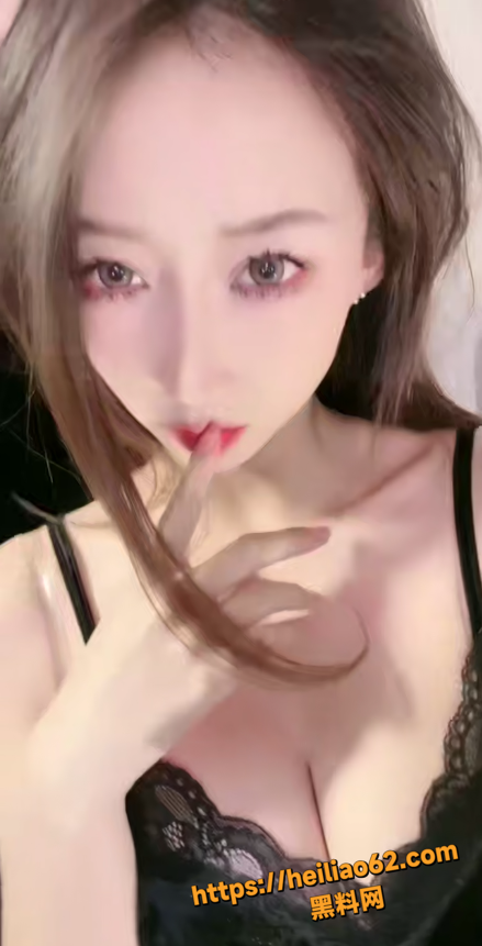 快手网红金禾禾自拍福利3