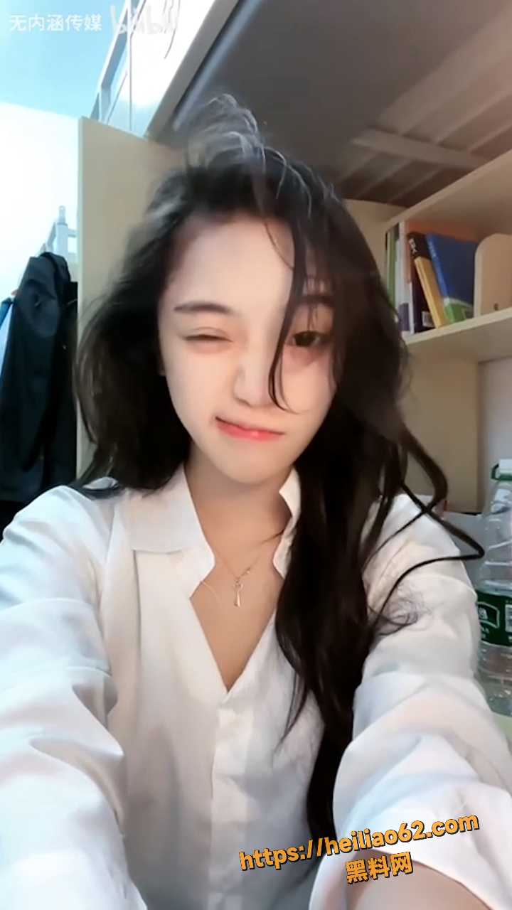 乳肉闪现
