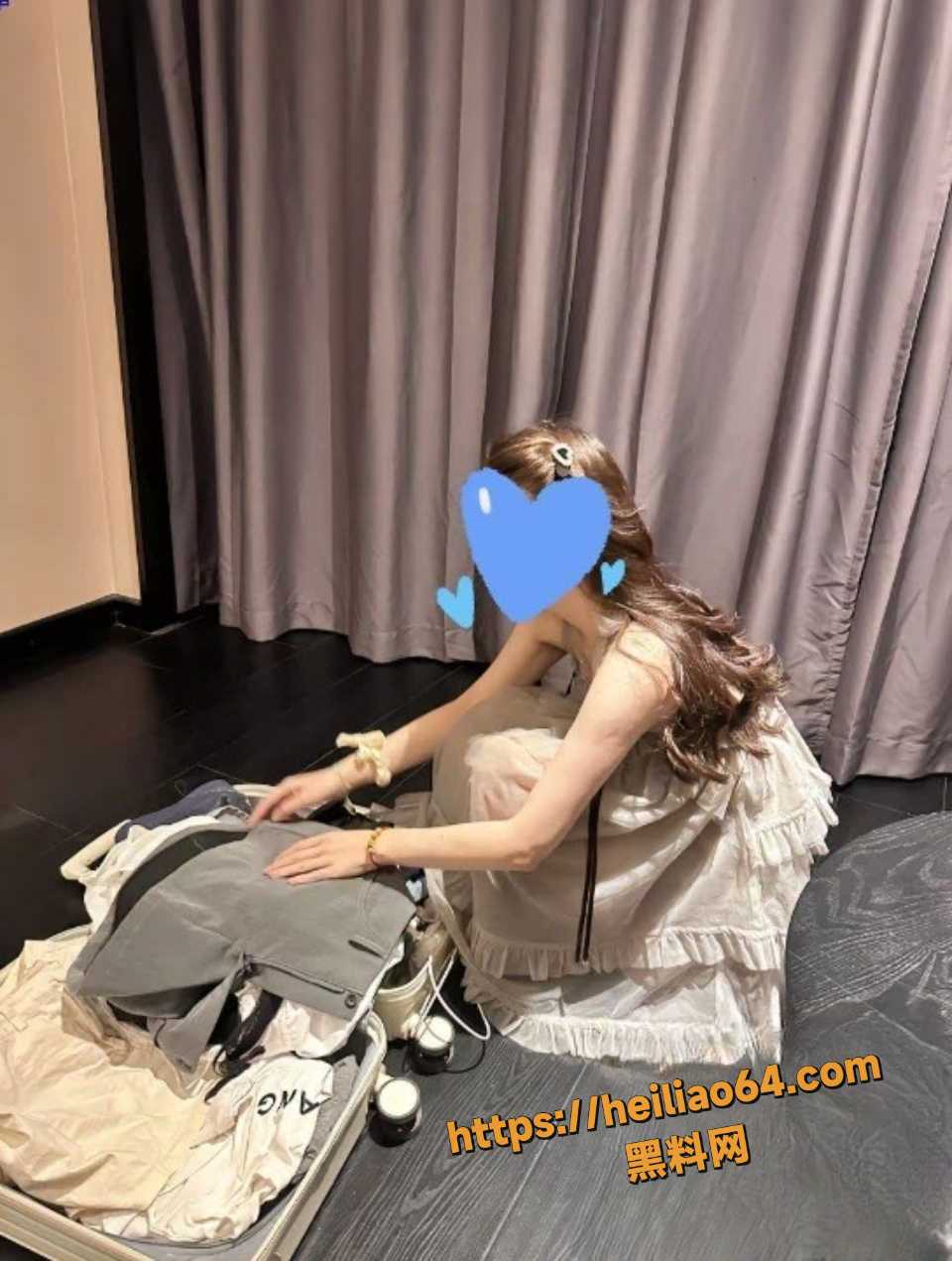 极品嫂子自慰视频流出4