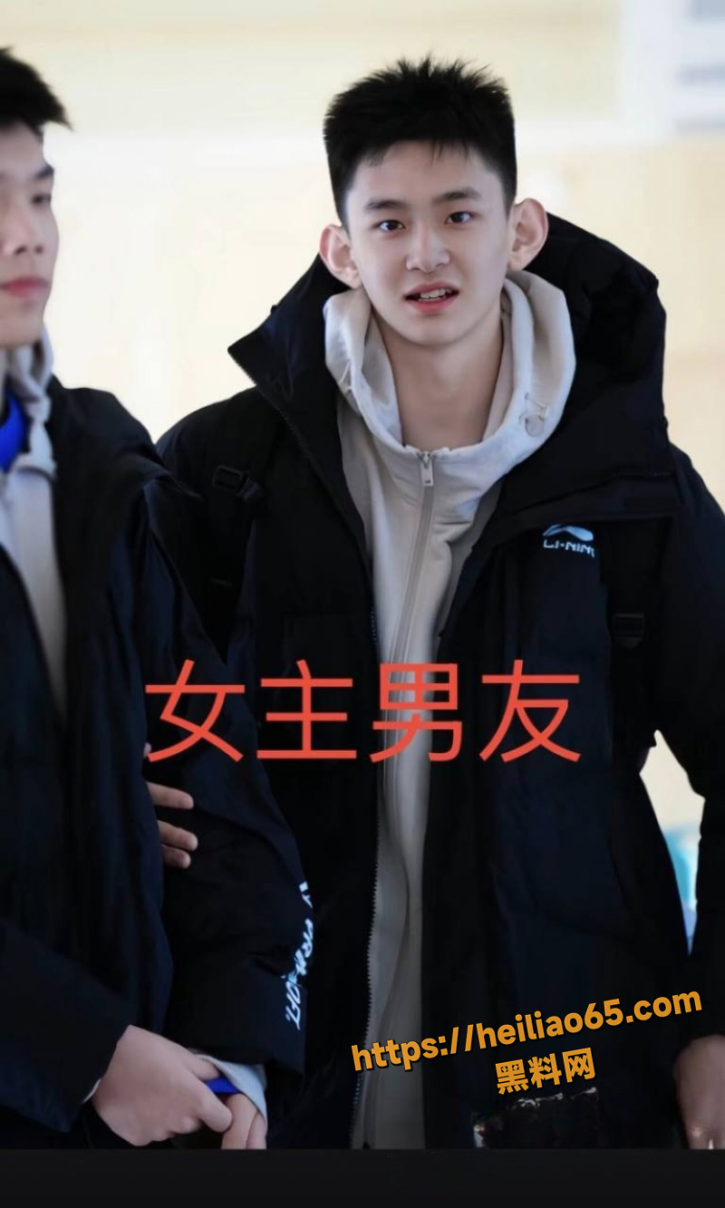 抖音百万网红 晗少 李逸晗 曝光前男友 丛睿言  酒店出轨队友女友 骚扰女生证据实锤