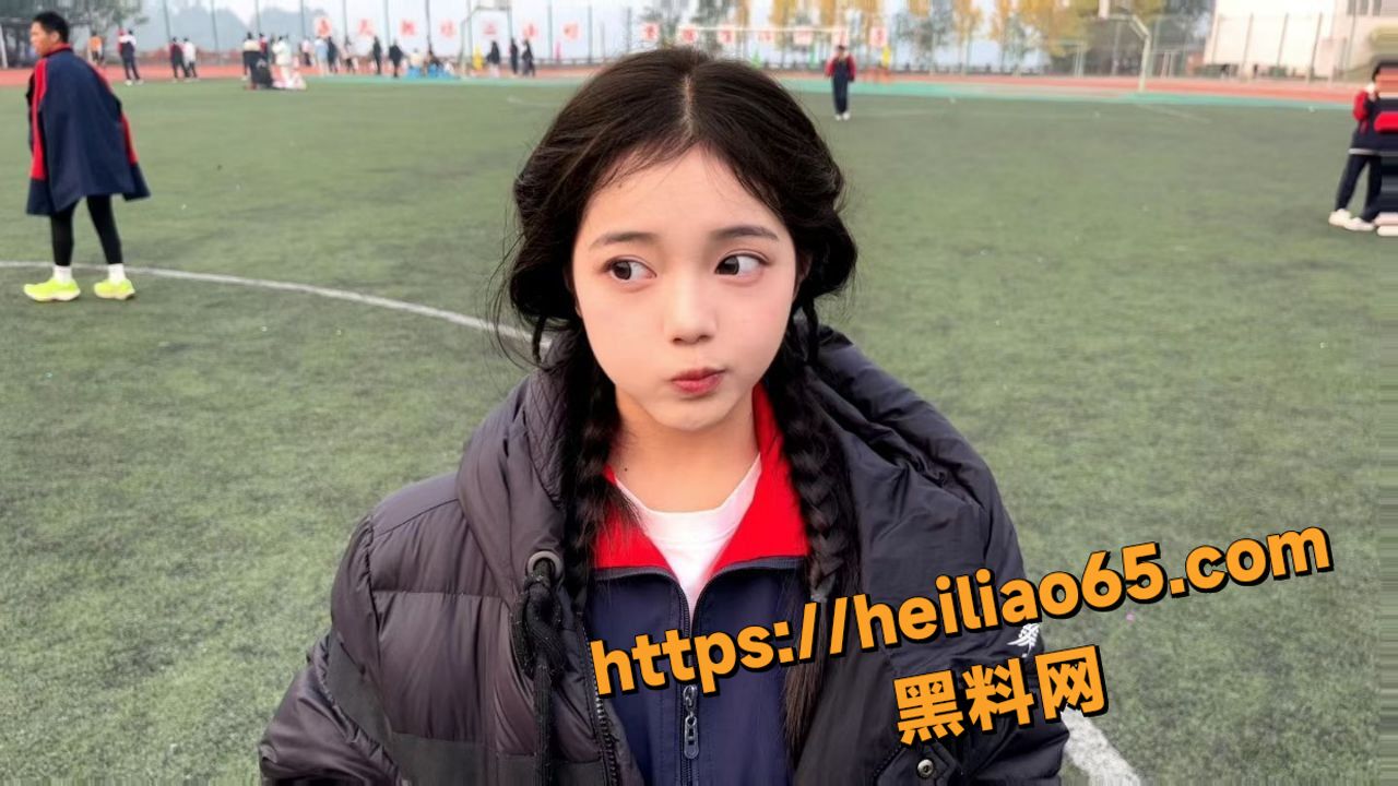 美乳翘臀10