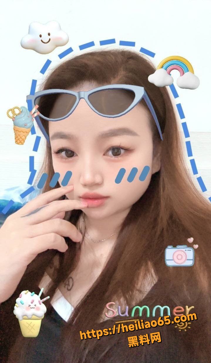 美乳翘臀4