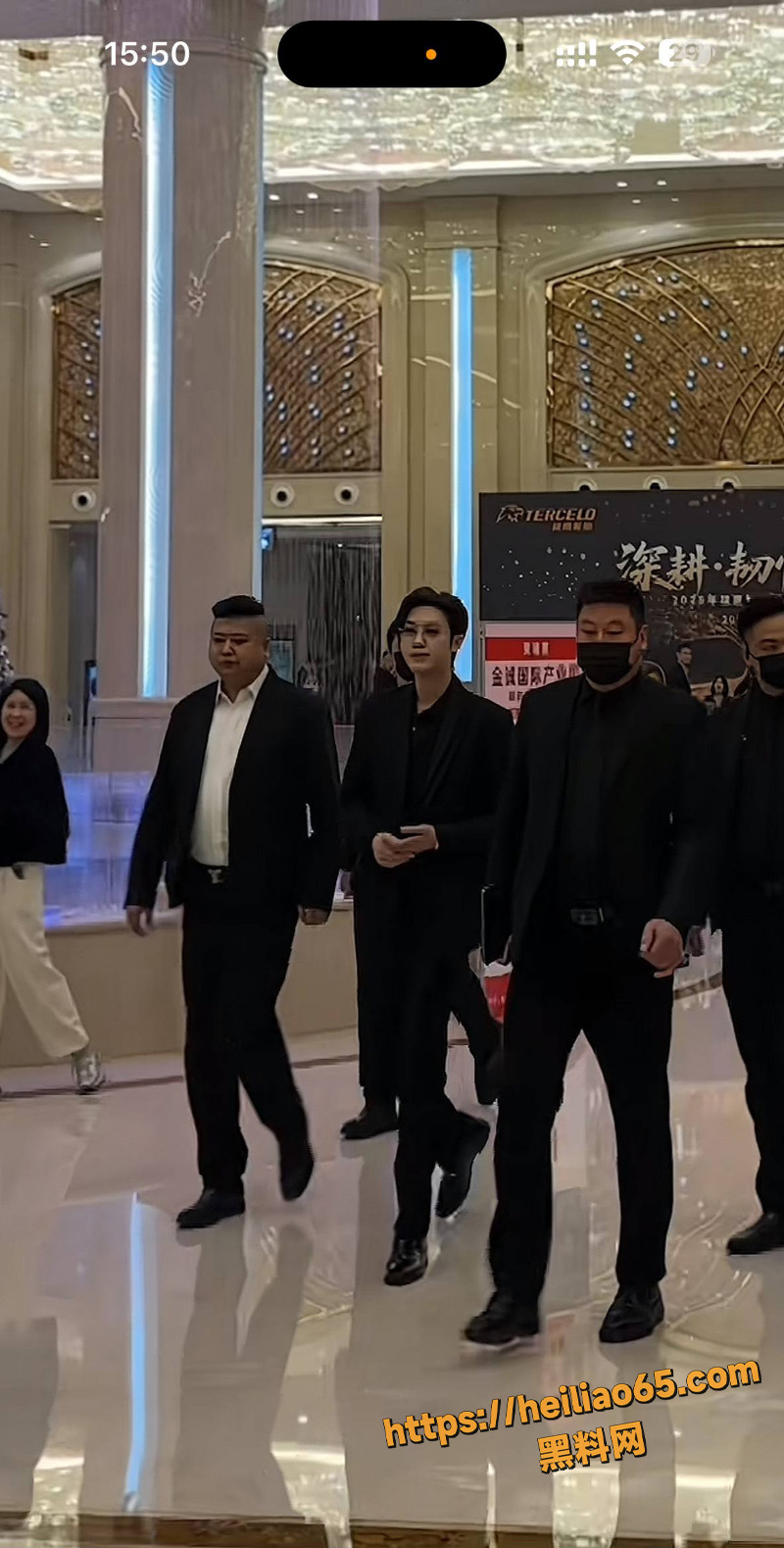 抖音网红矢野晶小长文爆光 短剧演员孙冰法出轨素人 不雅视频流出 五年感情瞬间崩塌