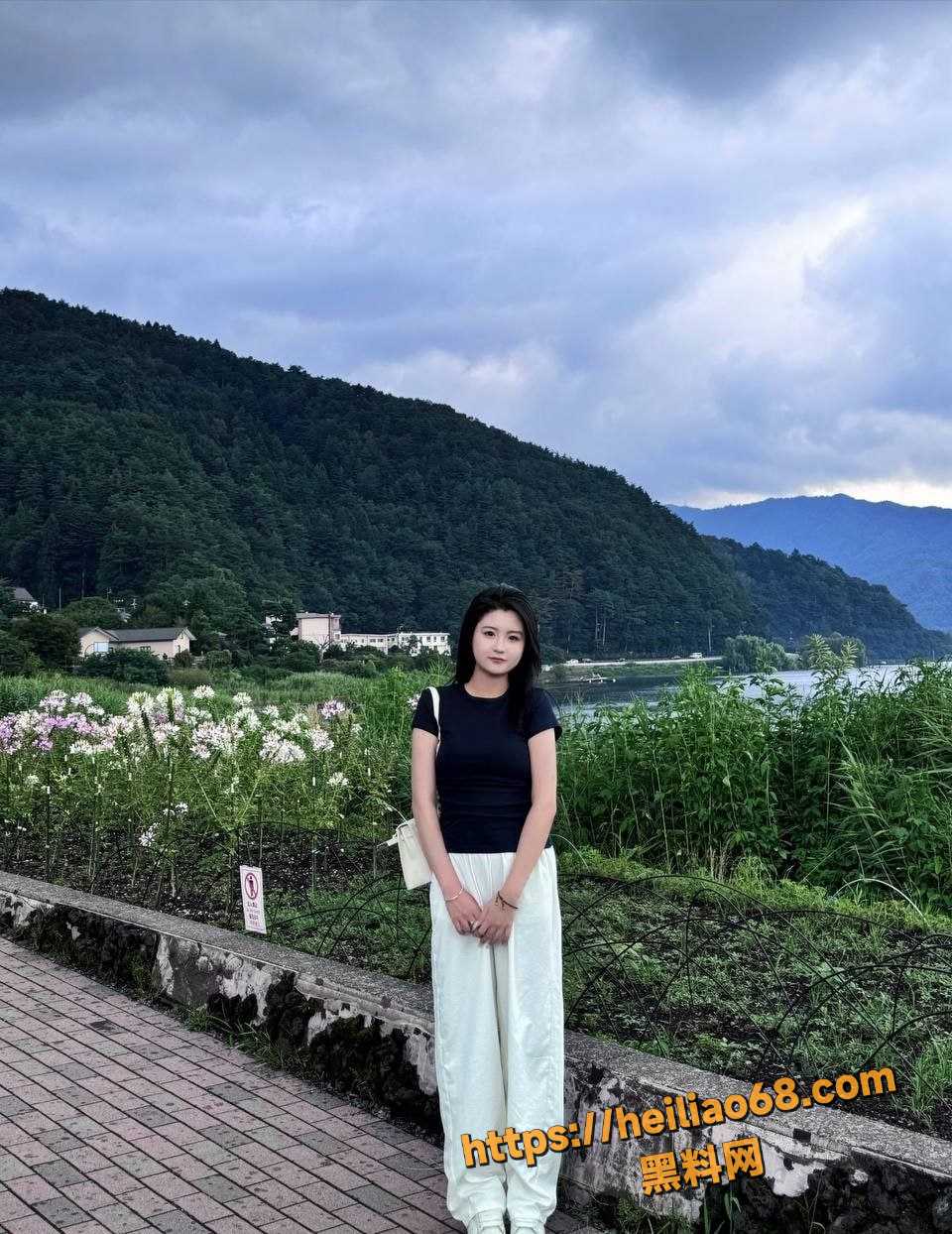 青岛反差女大梁靜玉
