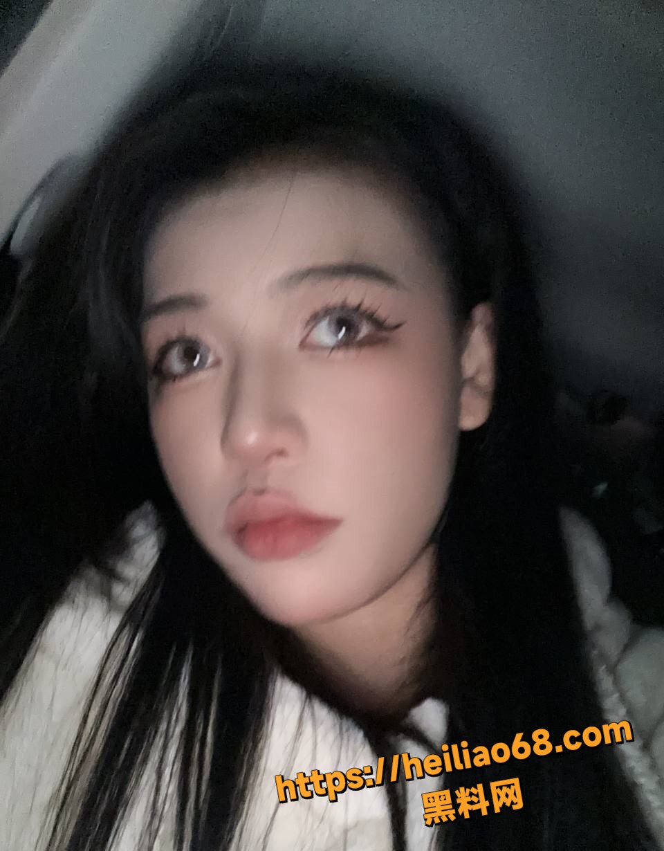 美乳翘臀5