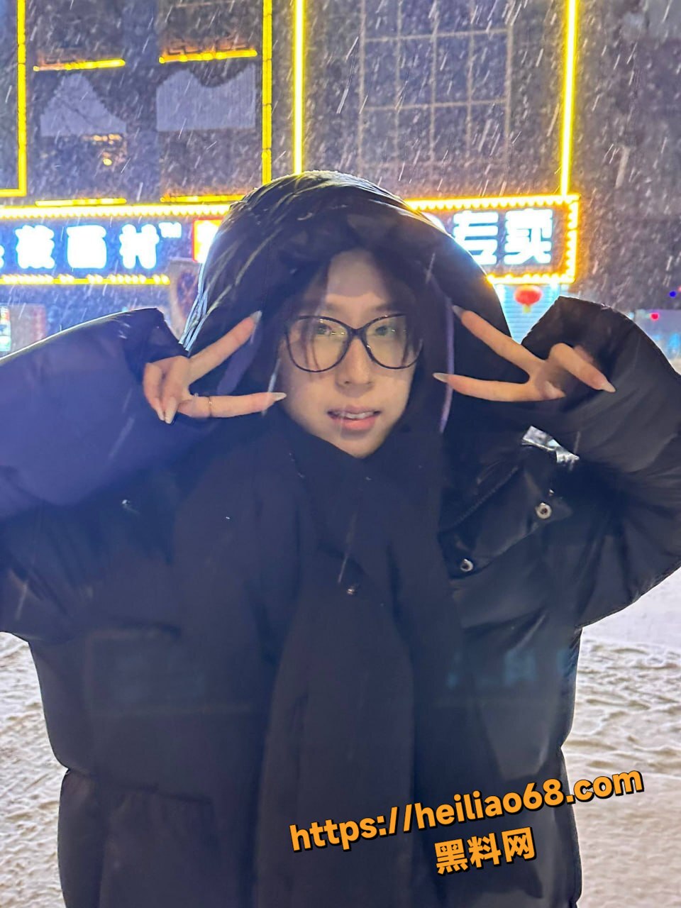 山东魏妍茜自慰视频3