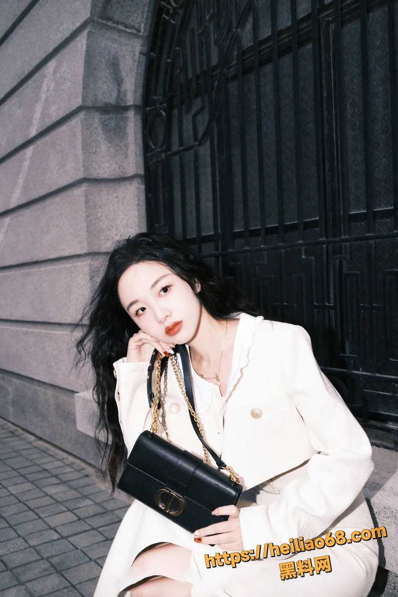 阿沁1