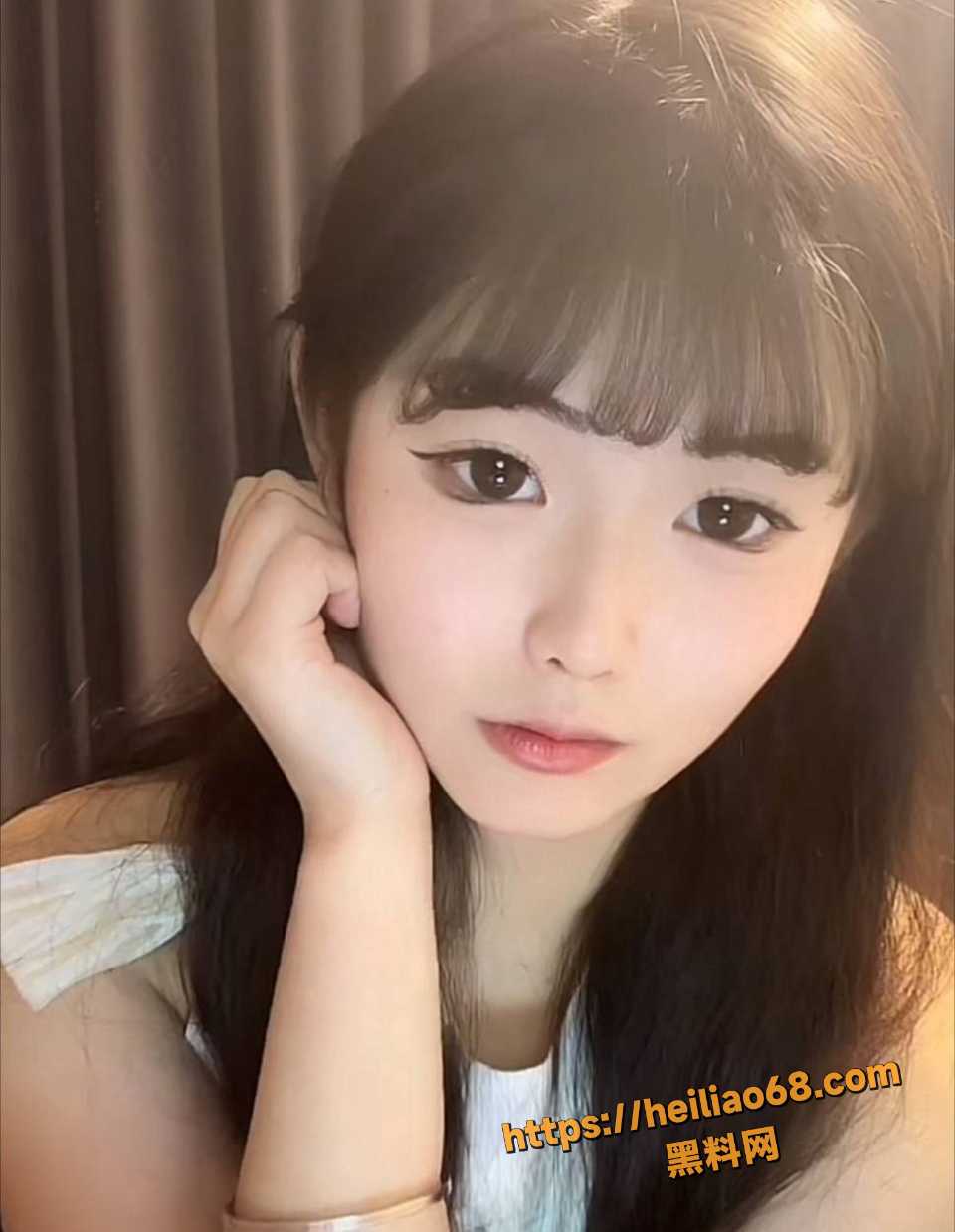 林佳琪洗澡视频分手后被男友流出2