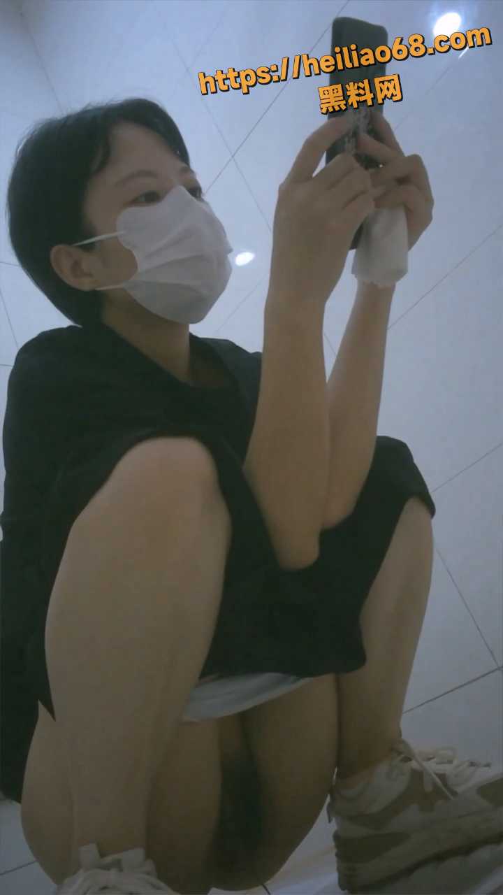 厕拍