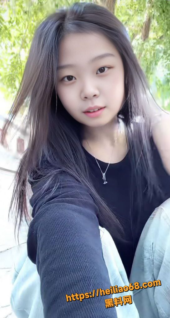 湖南大学生张彤自慰视频2
