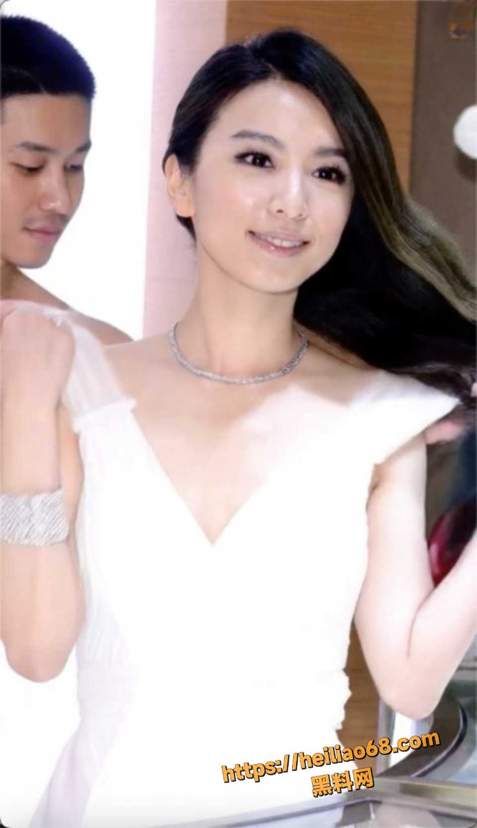 AI推演四位美女明星视频1