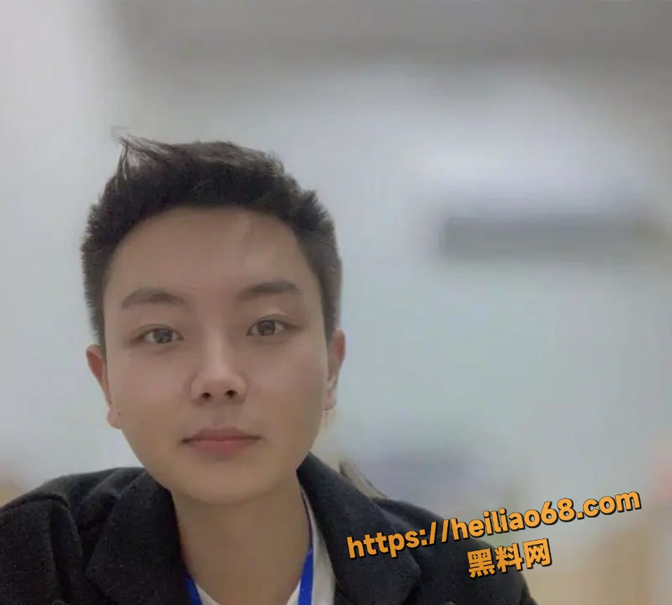 梁圈圈被女友实名曝光锤脚踏多船事件1