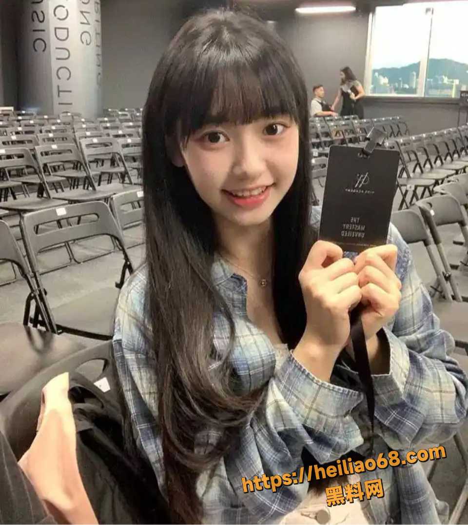 梁圈圈被女友实名曝光锤脚踏多船事件5