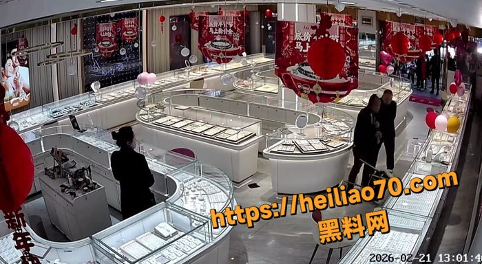 苍溪周大生男子砸店事件1