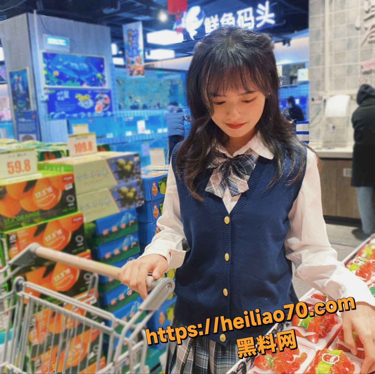 广西来宾周洁性爱视频3