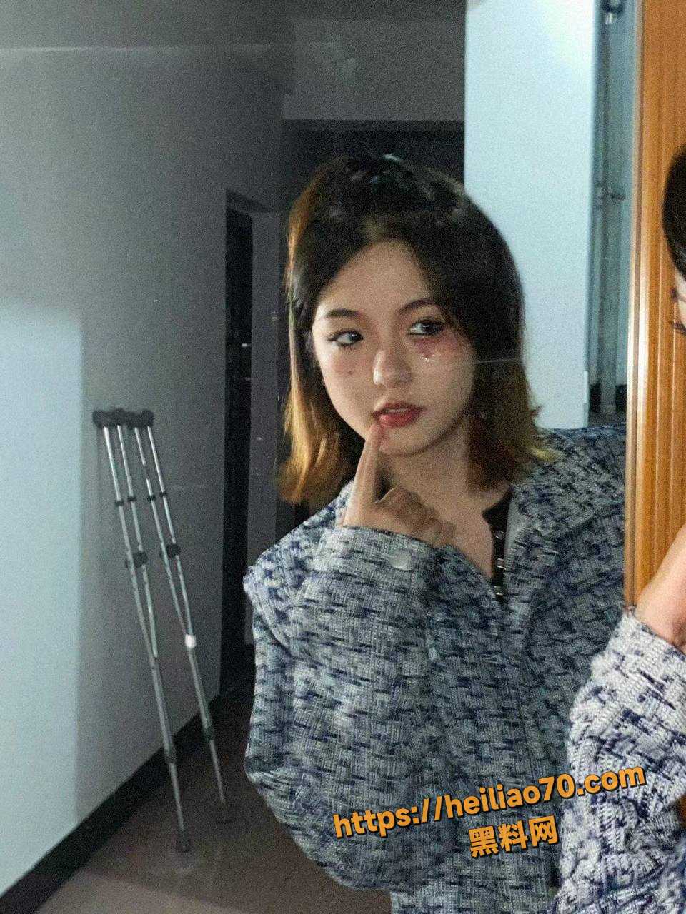 浙江反差婊 钱希彤 性爱视频合集流出 甜美可爱眼镜妹 逼毛又长又卷