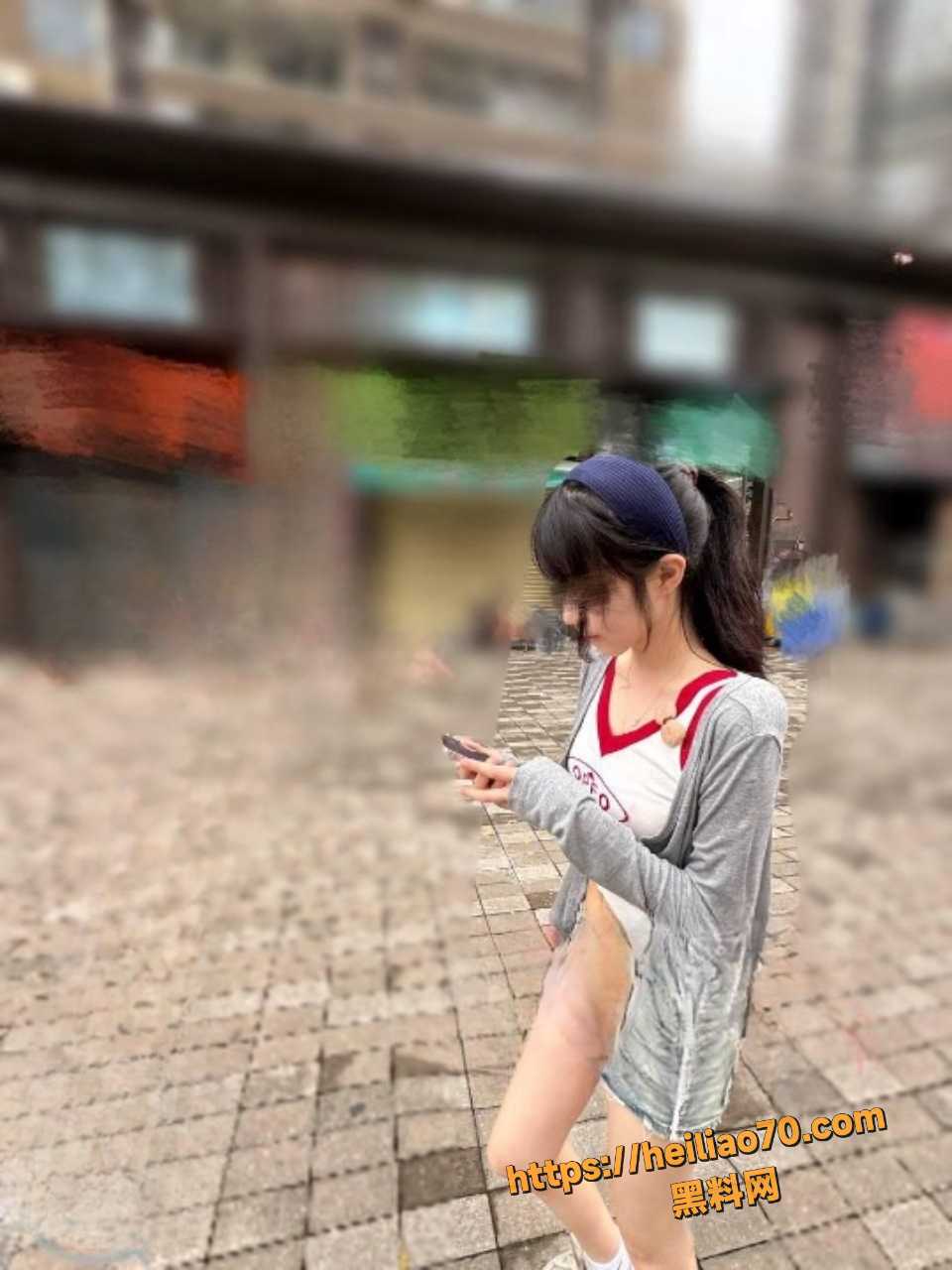 兄妹乱伦做爱视频1