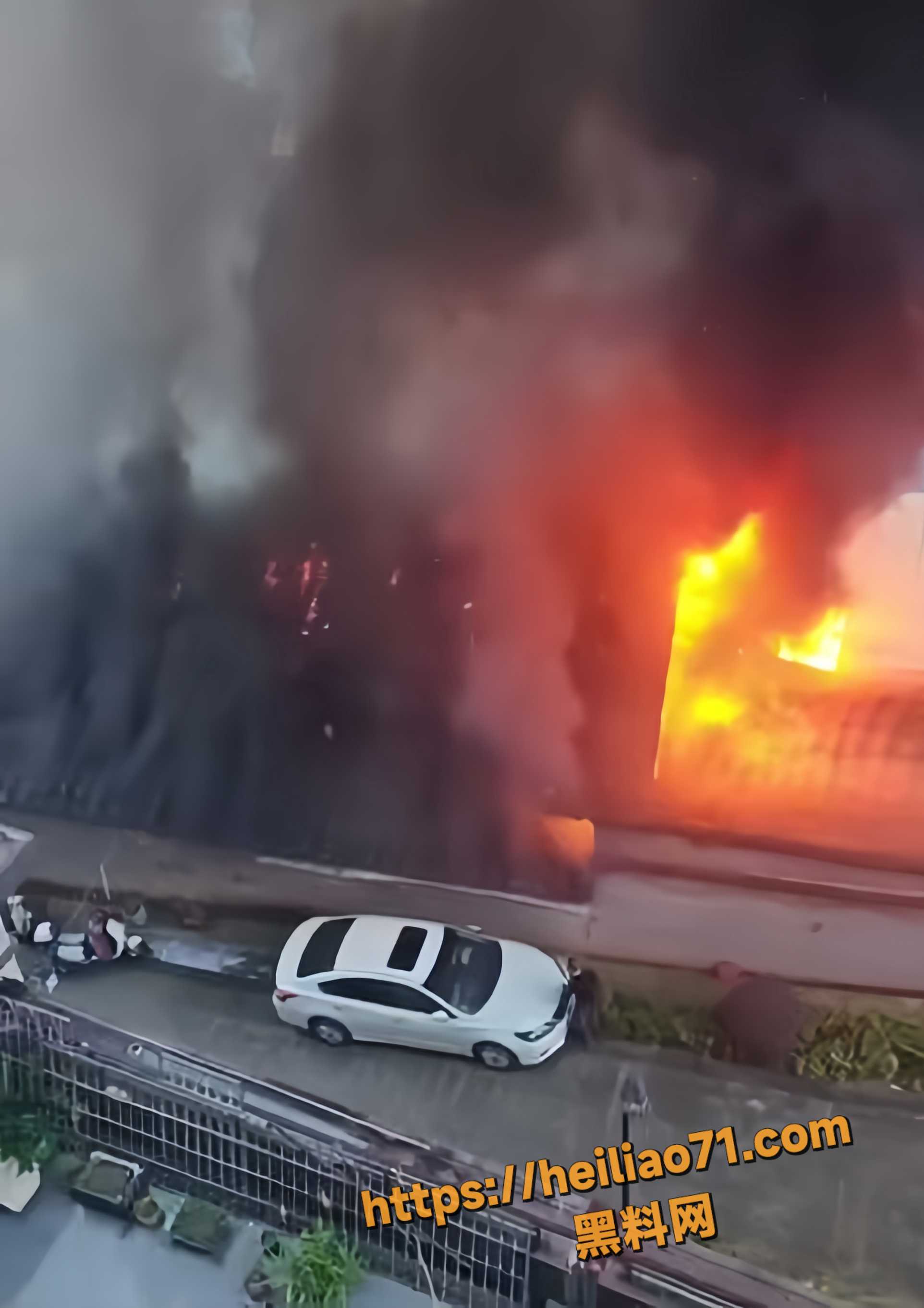 宁德古田农药店火灾视频2