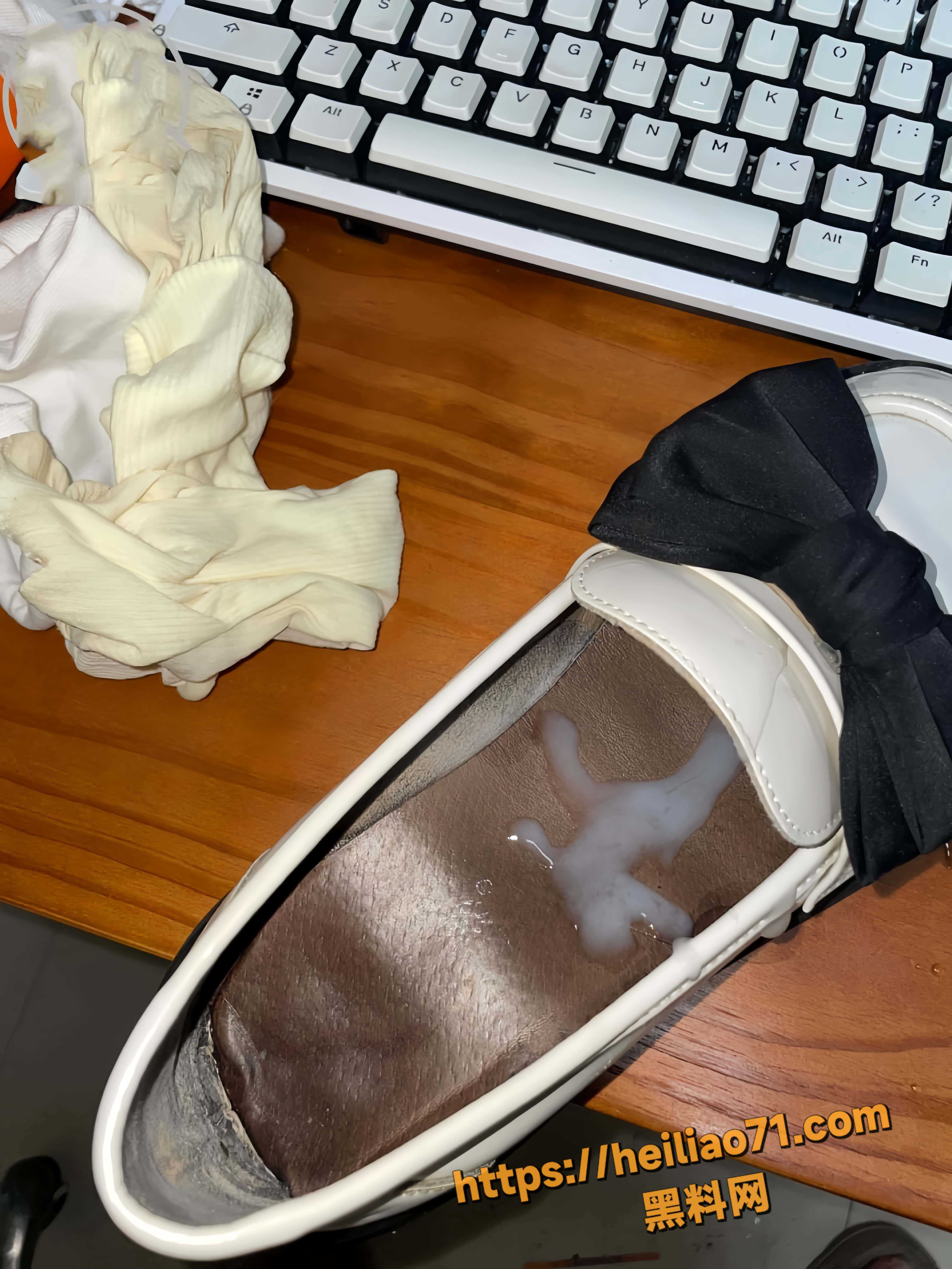 我的巨乳亲表姐12集 4