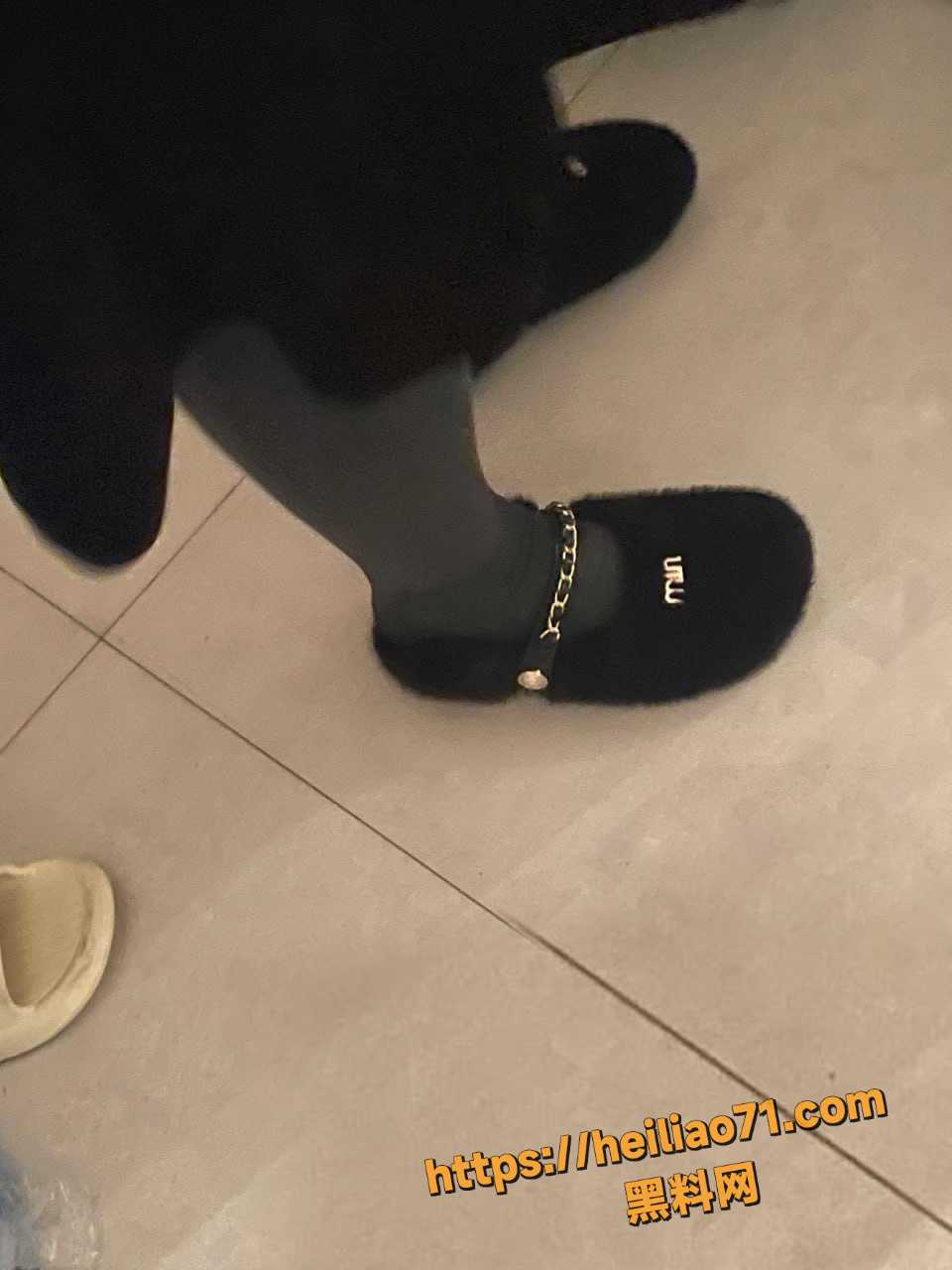 我的巨乳亲表姐13集 3