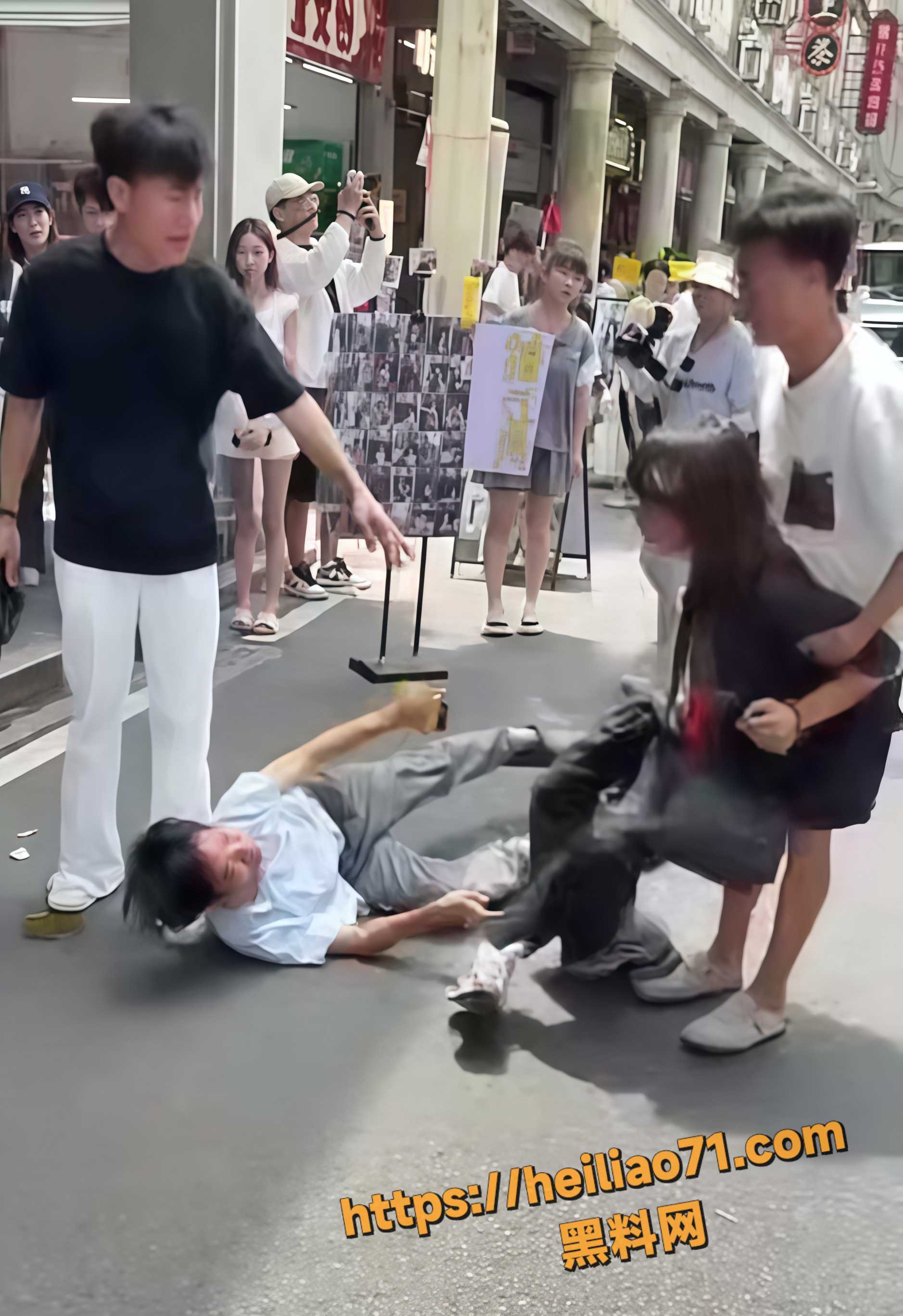 薅头发6
