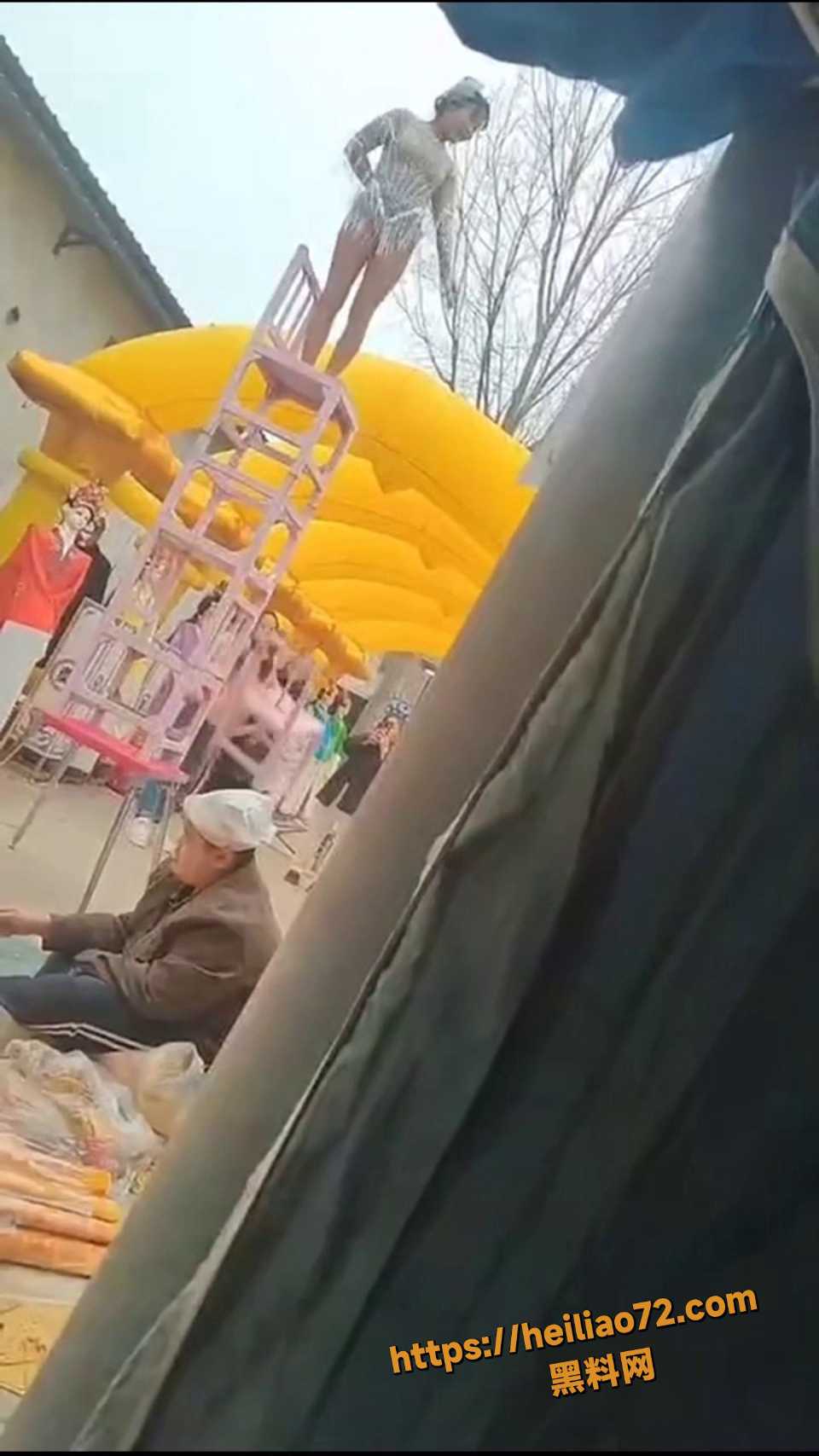 廊坊白事钢管舞表演视频4