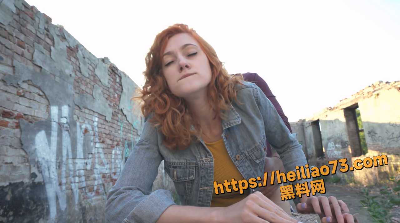 深喉颜射