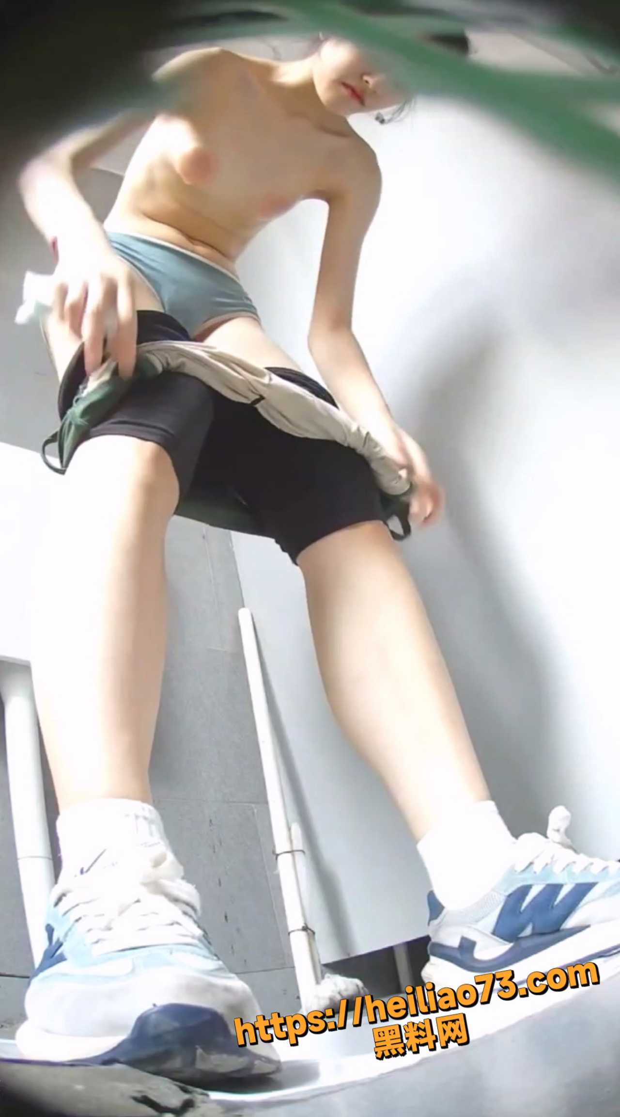 厕拍