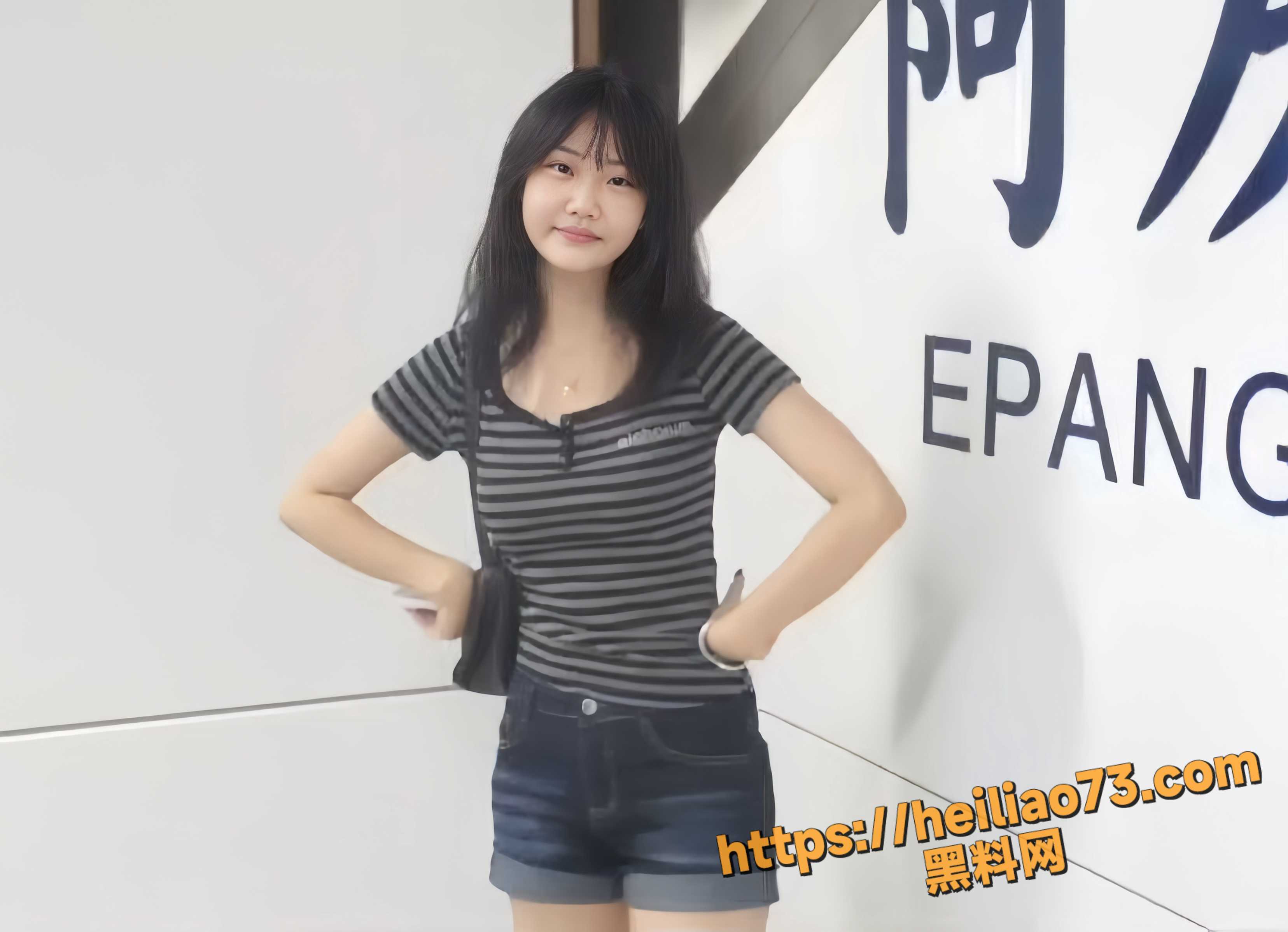 大一新生汪彤彤自慰视频2